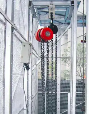 建筑工地使用爬架电动葫芦(建筑工地上爬架电动葫芦是如何爬高的)